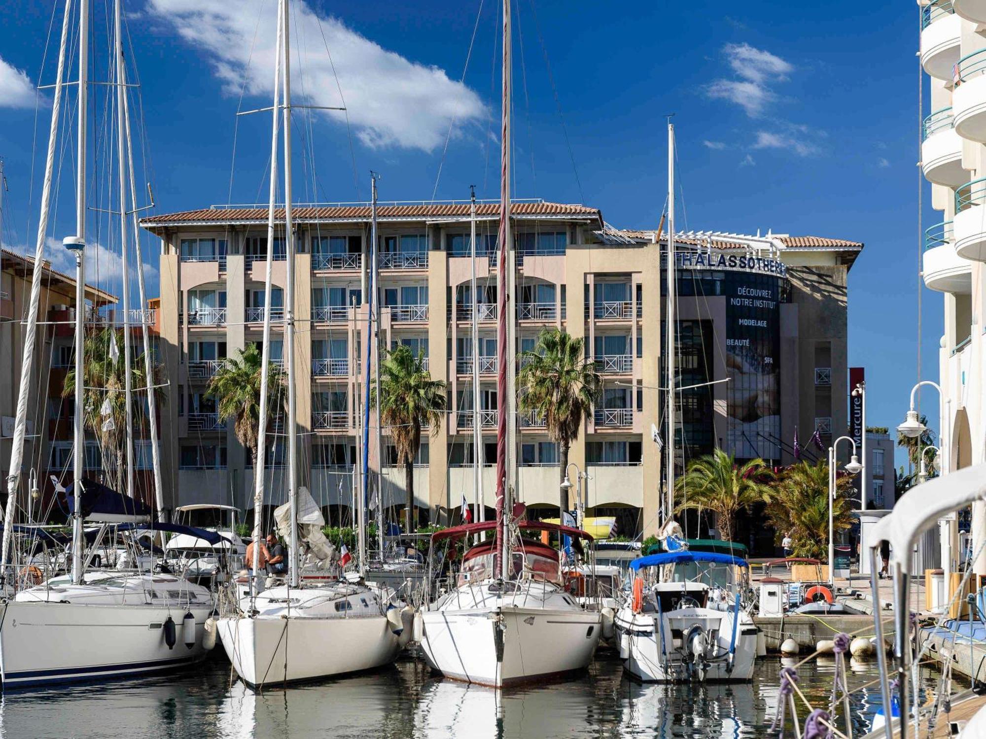 Mercure Thalasso & Spa Port Fréjus Exteriör bild